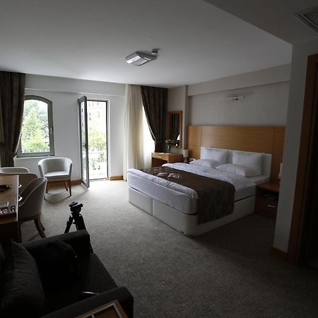 Mien W Suites Istanbul Exterior foto
